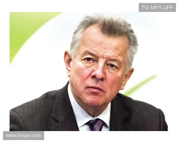 聚焦体坛明星退役动态与未来发展新趋势观察与时代变迁深度解析报 - 副本 - 副本 (4)